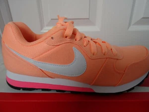 Nike MD Runner 2 womens trainers sneakers 749869 801 uk 4 eu 37.5 us 6.5 NEW+BOX - Picture 1 of 6
