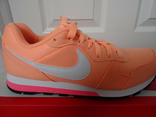 Nike MD Runner 2 womens trainers sneakers 749869 801 uk 4 eu 37.5 us 6.5 NEW+BOX