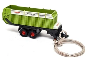 UH - Claas Quantum 6800S Tractor Farm Trailer Diecast Key ring Key Fob - Picture 1 of 6