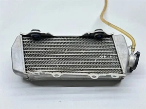 2008 Yamaha YZ85 Right Side Radiator OEM Fill Side Cap Cooling Coolant YZ 85 - Picture 1 of 5