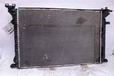 RADIATOR Audi Q5 A4 A5 A6 2009 09 2010 10 2011 11 2012 12 Auto 1284255 - Image 1 of 4