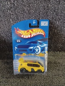 2000 Hotwheels Hyperliner #14 Diecast Car - Picture 1 of 1