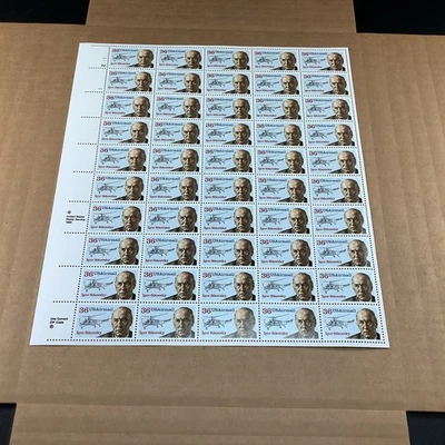 Hoja completa de estampillas 1981 MNH $,36 Igor Sikorsky correo aéreo Scott # C119 goma original Foto 1 de 4