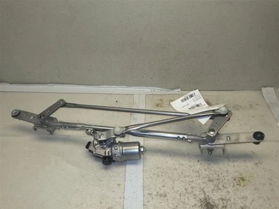 2025 Traverse LT Windshield Wiper Motor 1682585 - Image 1 of 4