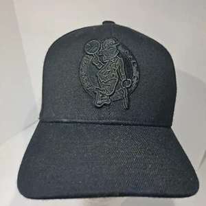 Boston Celtics Gorra Sombrero NBA Baloncesto 100% Lana Ajustable Mitchell & Ness Negro - Imagen 1 de 6