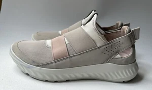 ECCO ST.1 LITE WOMEN’S BEIGE SLIP ON SNEAKERS STYLE 837303 SIZE US 9-9.5 -W22 - Picture 1 of 10