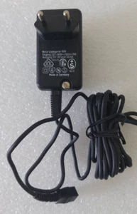 Grundig - Netz-Ladegerät 666- 5V-/80mA/30mA - gebraucht - Picture 1 of 4