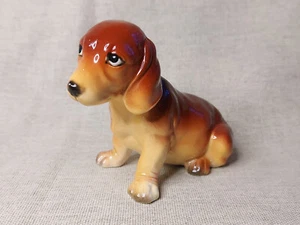 Vintage Sitting Bassett Hound Dog Ceramic Ornamental Figure - Picture 1 of 7