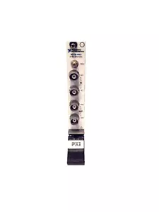 National Instruments NI PXI-4461 204,8 kS/s, 2 Eingänge/2 Ausgang PXI Sound - Bild 1 von 7