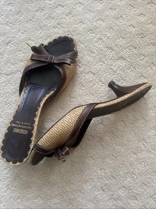 Sandali mules Moschino Italia punta aperta in pelle con tacco misura 6. Rafia - Foto 1 di 8