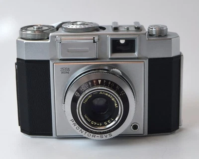 Cámara vintage ZEISS IKON CONTINA IIa Novar 45 mm/3,5 lente Foto 1 de 3