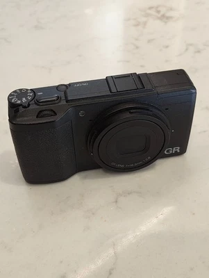 Ricoh GR ii 2 16MP Premium Compact Camera - fully working, read description - Image 1 of 4