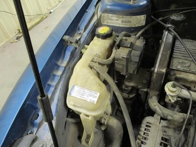 Coolant Reservoir Fits 99-05 GRAND AM 1694230 Foto 1 de 4