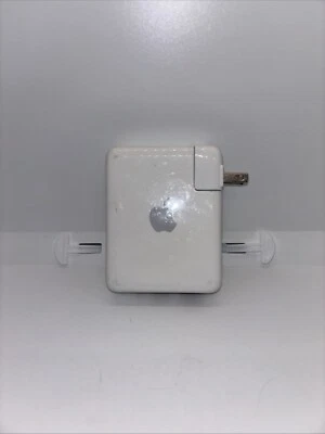 Apple Airport Express Wireless Router Base Station / Extender A1264 - Image 1 of 4