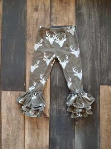 Deer Prints Triple  Ruffle Leggings - Picture 1 of 1