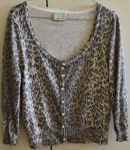 Vintage Review Cardigan grey animal print long sleeve size M (8/10) - Picture 1 of 3