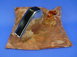 Alfa Romeo NOS bumper overrider GTV Series 2 1750 2000 right rear 105445901210 - Picture 1 of 11