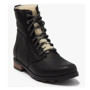 NEU SOREL Emelie Lammfell kurze Schnürstiefel gemütlich US 10 schwarz Leder FÄLLT KLEIN AUS - Bild 1 von 24
