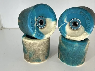 Ruedas de monopatín multicolor Kryptonics, azul blanco Foto 1 de 2