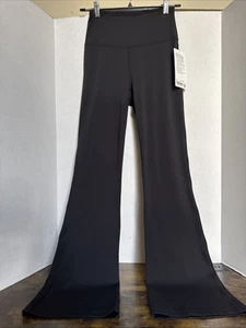 Lululemon Groove SHR * Nulu Schlaghose Regula Größe 6 neu mit Etikett schwarz - Bild 1 von 10