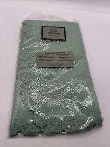 Set of 4 Vintage Mint Green Scalloped Edge 40cm X 40cm Napkins New In Pack - Picture 1 of 3