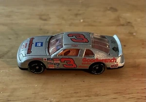 1998 Dale Earnhardt #3 GM Goodwrench Silver Select 1:64 Diecast NASCAR - Bild 1 von 5