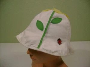 VINTAGE 1960s APPLIQUE SUMMER BEACH BUCKET HAT CAP KID SIZE - Picture 1 of 7