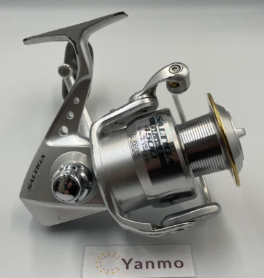Daiwa Saltiga Blast 4500 Spinning Fishing Reel Gear Ratio 5.1:1 Giappone Usato - Immagine 1 di 4