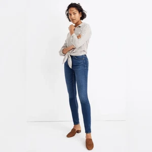 Madewell Curvy High-Rise Skinny Jeans Hayes Wash 27 - Bild 1 von 10