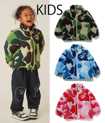 CHAQUETA BATHNIG APE BAPE NIÑOS ABC CAMUFLAJE COSTURA PLUMÓN 1L80344002 Foto 1 de 4