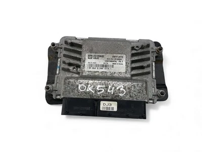 Centralina motore CHEVROLET CRUZE J300 ECU 25189682 2012 33068728 - Immagine 1 di 4