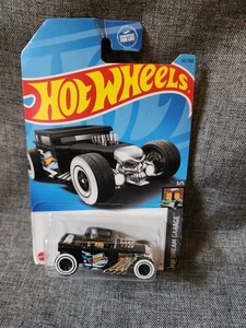 Hot Wheels HW Dream Garage 3/5 Bone Shaker  1:64 Scale Diecast Car - Picture 1 of 7
