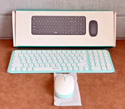 JELLY COMB Wireless Keyboard/Mouse Combo ~ Model KS45-2 ~ White & Mint Green NIB - Image 1 of 4