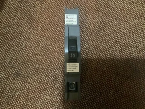 Connecticut Electric UBIZ Thin 20 Amp/20 Amp Circuit Breaker UBIZ-2020 *PKG Wear - Picture 1 of 2