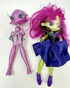 MGA 2012 Novi Stars Dolls Mae Tallick Alie Lectric Lot - Picture 1 of 6