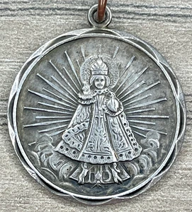 Vintage Catholic Miraculous Infant Jesus Of Prague Sterling 925 Medal Pendant 6g - Picture 1 of 11