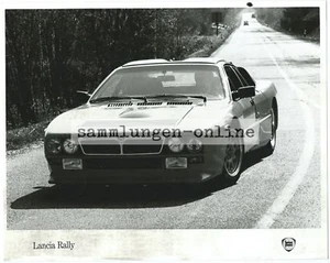LANCIA Rally foto de fábrica coche deportivo deporte de motor foto fotografía coche - Imagen 1 de 2