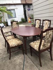 dining tables and chairs - Picture 1 of 1