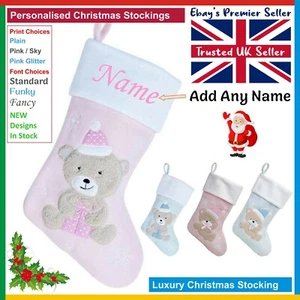 PERSONALISIERTER LUXUS Teddybär Weihnachtsstrumpf, süßer Weihnachtssack, kostenloser Versand - Bild 1 von 6
