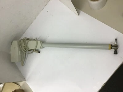 Linak 312100+31500X4A Linear Actuator 24V 3.9 Amp - Image 1 of 4