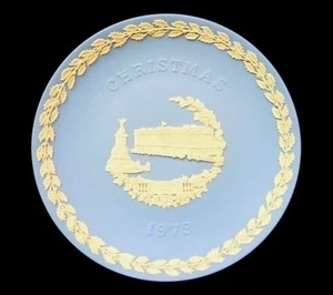 Plato de Navidad vintage 1979 Palacio de Buckingham Wedgwood azul blanco - Imagen 1 de 10