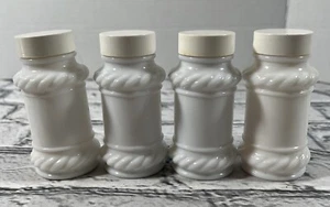 Juego de 4 tapas de plástico agitadores borde cuerda tarro especias vidrio leche botella blanco vintage - Imagen 1 de 5