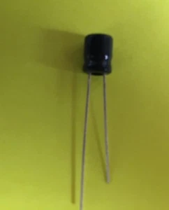 100uf 16V Condensador Electrolítico (4 piezas) Radial XICON ¡A LA VENTA!¡! - Imagen 1 de 2