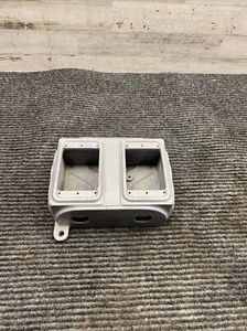 APPLETON UNILET TYPE FD 60CU. IN. 2 Gain 3/4 Threaded KO Top And Bottom