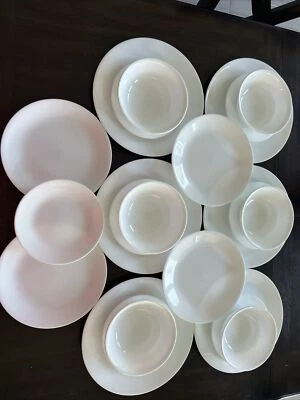 Corelle Winter Frost 23 Pc Set Dinner Bread & Lunch Plates & Cereal Bowls - Image 1 of 4