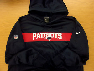 Nike NFL New England Patriots Football Therma On Field Hoodie Sweatshirt 2XL