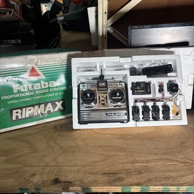 Vintage Futaba Ripmax Challenger FP 5n  Series Remote Control Car Boat Plane 35m - Image 1 of 4