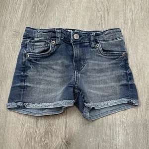 Girls Size 5 Levi’s Jean Shorts Adjustable Waist - Picture 1 of 3