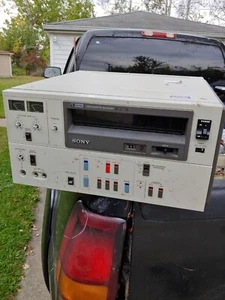 Sony VO-5600 ~ 3/4" U-Matic Videokassetten-Player/Recorder ~ Beschreibung lesen! - Bild 1 von 5
