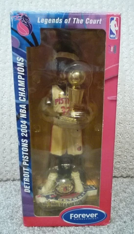 DETROIT PISTONS RIP HAMILTON 2004 NBA CHAMPIONS BOBBLEHEAD ~ #921 OF 2502 Cover